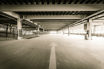 Parking garage