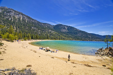 Fototapeta na wymiar Beautiful lake tahoe beach