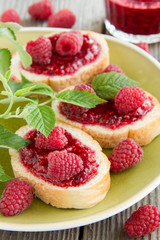 Sandwich Stills: Toast with Raspberry Jam