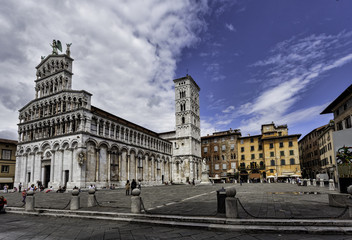 Fototapeta na wymiar Lucca, Włochy, Katedra Saint Michele