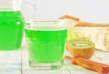 kiwi drink