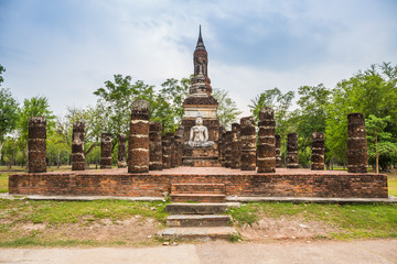 Buddha Statue in Wat Mahathat Temple