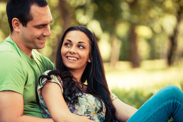 Naklejka premium couple in park