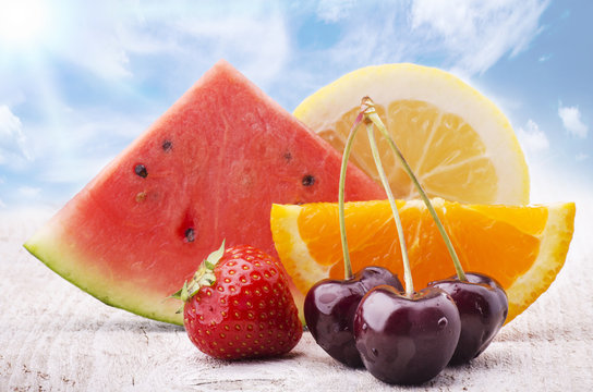 frutti e colori estivi