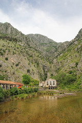 Fototapeta na wymiar beautiful view of mountains in Kotor