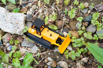 ブルドーザーと自然