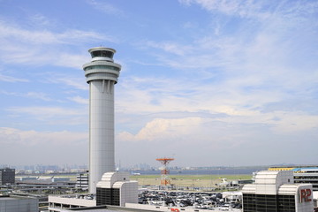 Naklejka premium 羽田空港 管制塔