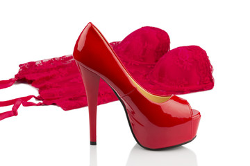 Rote Highheels und Unterwäsche