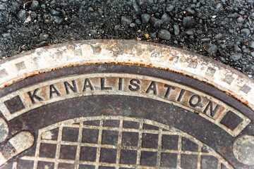 Deckel zur Kanalisation