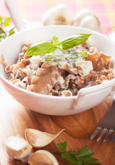 Wholegrain pasta with vegetable sauce