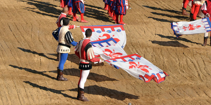 Sbandieratori al corteo storico 2
