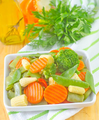 raw vegetables, mix vegetables