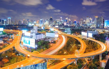 Fototapeta na wymiar Bangkok downtown Skyline at night