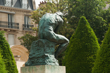 Obraz premium Le penseur de Rodin à Paris