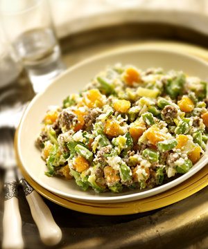 dutch stew with vegetables and minced meat
