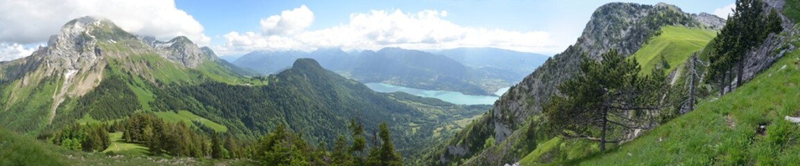 Tournette , chalet de l'Aulp, lac d'Annecy et Lanfonnet