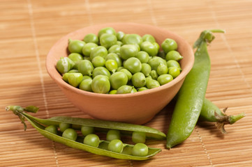 Fresh green peas