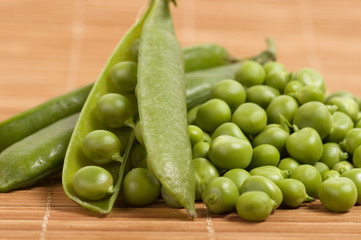 Fresh green peas