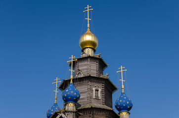 Fototapeta na wymiar Kuppeln einer Russisch-Orthodoxen Kirche