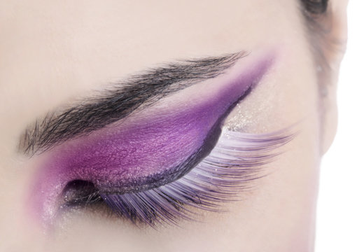 Ombretto viola con ciglia finte