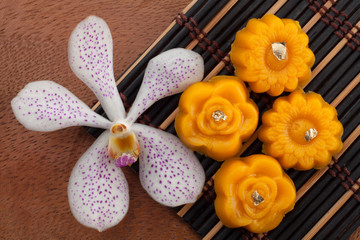 Fototapeta na wymiar Jamongkut Thai sweet made of york
