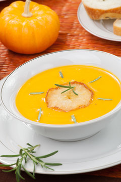 Roasted Apple Pumpkin Soup