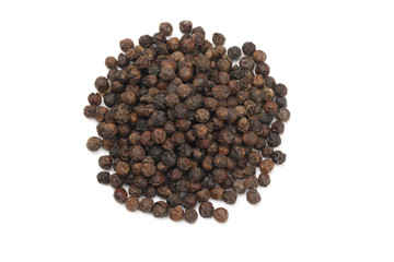 Black pepper corns Scattered on white background