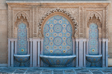 Naklejka premium Moroccan tiled fountains