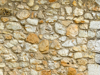 Steinmauer, Natursteine