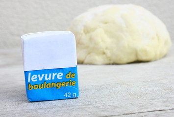 1 2 cube de levure de boulanger