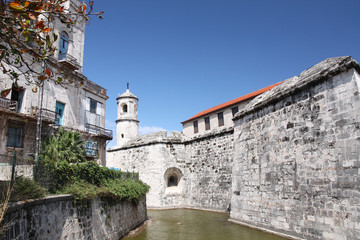 Fototapeta na wymiar Cuba - La havane - fortifications