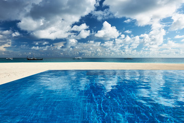 Luxury tropical swimming pool