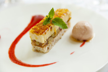 slice of apple and pieplant cake withsorbet