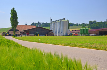 moderner Bauernbetrieb