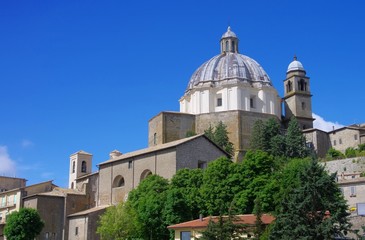 Fototapeta na wymiar Montefiascone Dom - katedra Montefiascone 03