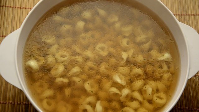 Turtel&eacute;in Tortellini Turtl&egrave;in 토르텔리니 Тортеллини