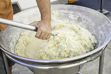 Cook kneading