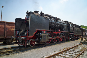 Fototapeta na wymiar Historical German steam train 06-018
