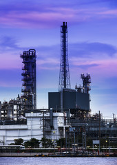 Obraz na płótnie Canvas Refinery industrial plant in Bangkok Thailand.