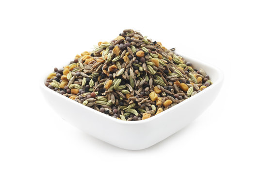 Spices for Panch Phoron in Square Bowl