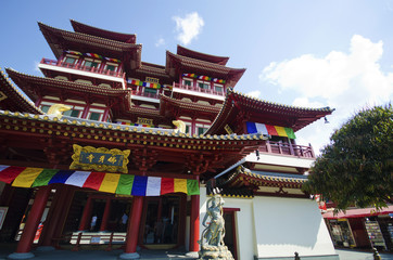 Fototapeta premium Buddha Tooth Relic Temple in China Town , Singapore
