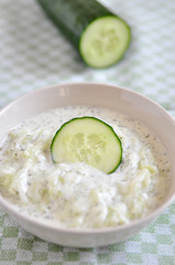 Tzatziki, Gurkensalat