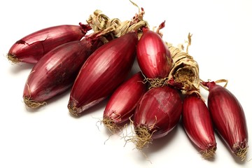 Red onions © Rossella