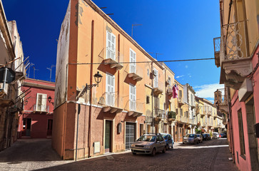 Fototapeta na wymiar Sardynia - ulica w Carloforte