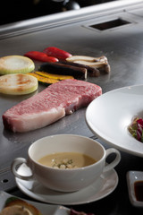 鉄板焼きでの料理