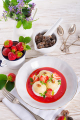  dumplings with strawberries