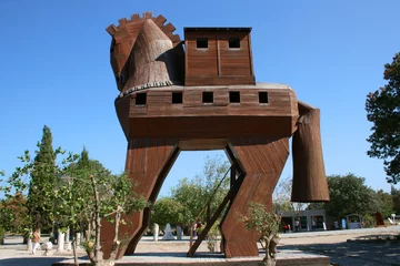 Zelfklevend Fotobehang Trojan Horse in Troia,Canakkale,Turkey © snowflakedesert