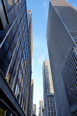 Fototapeta na wymiar New York. Ciel entre les immeubles.