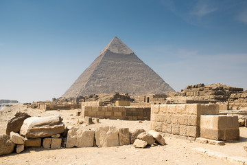 Pyramid of Khafre in Great pyramids complex in Giza