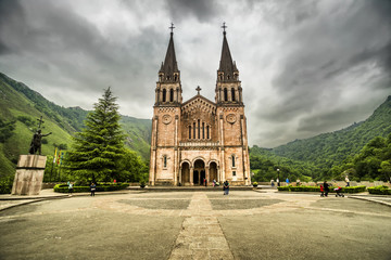Naklejka premium Basilica of Our Lady of Battles, Covadonga, Asturias, Spain.